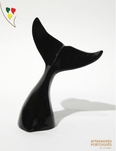 Orca's tail (black)